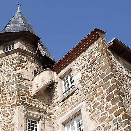 Maison Au Loup: 16th Century Hotel in Old Town Le Puy Exterior photo